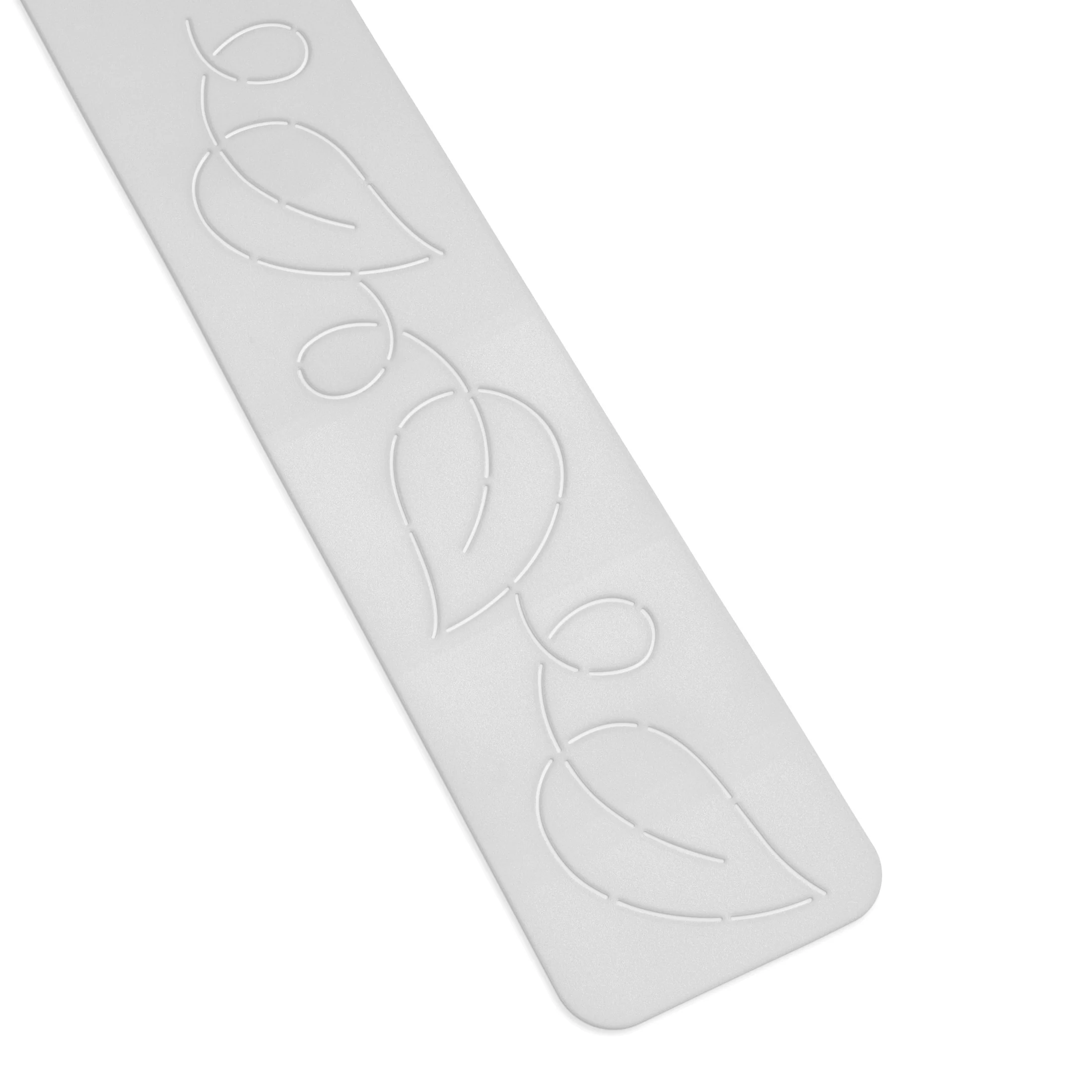 3" Curvy Leaf Border Stencil - Image 3